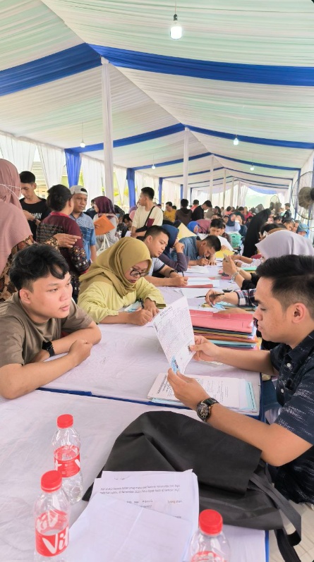 Konsumen Bahagia Serah Terima Kunci Pesona Kahuripan